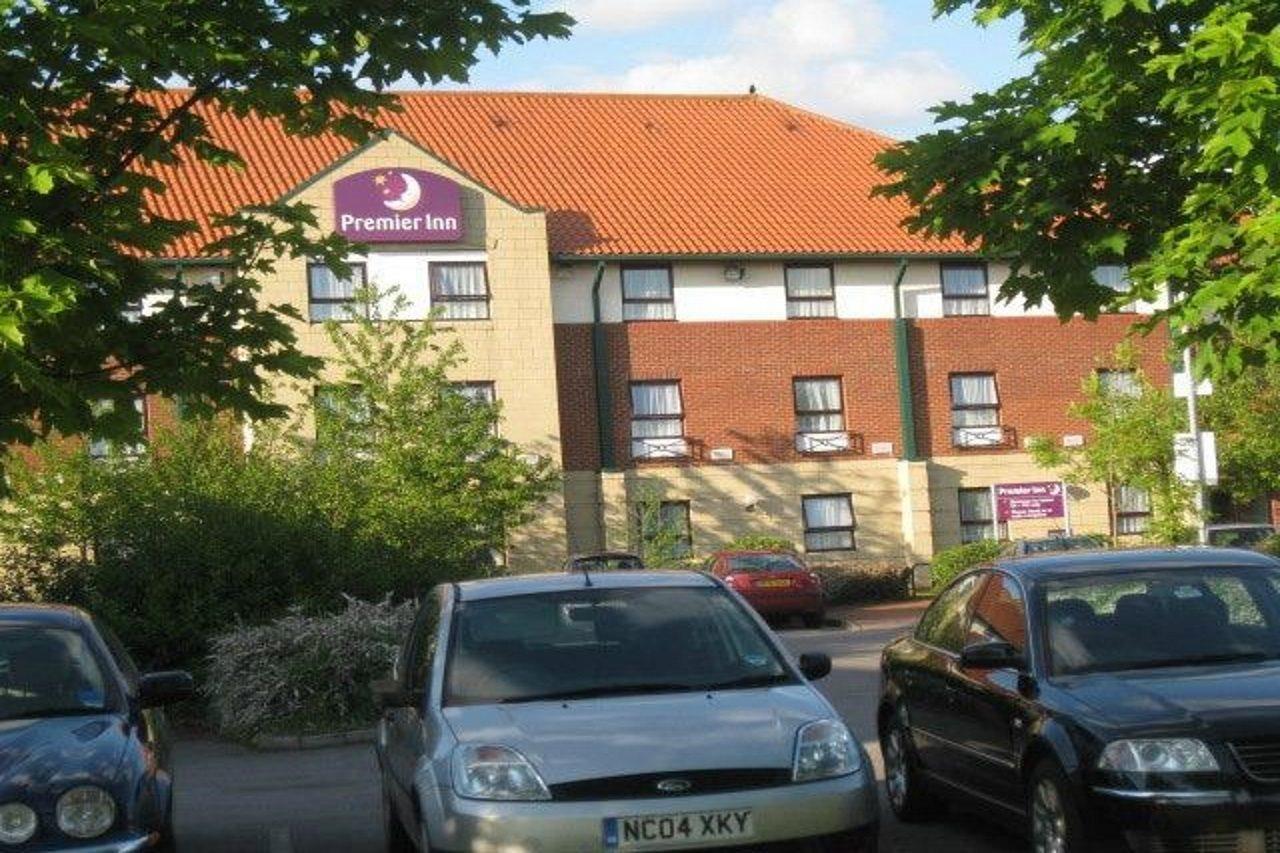 Premier Inn Oxford Exterior photo